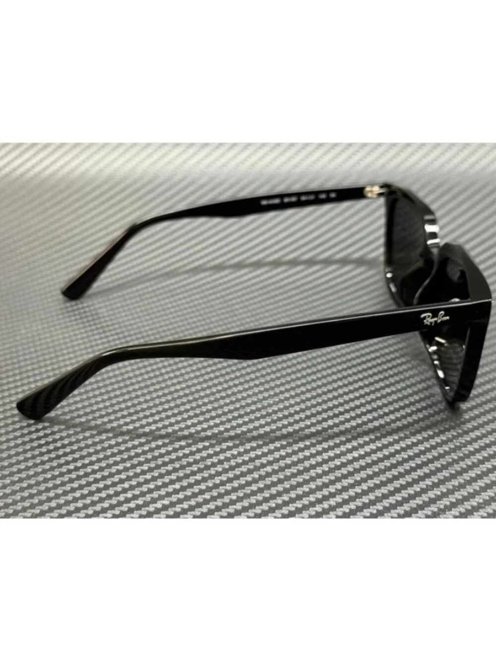 New Ray-Ban Men Black Sunglasses -21-145